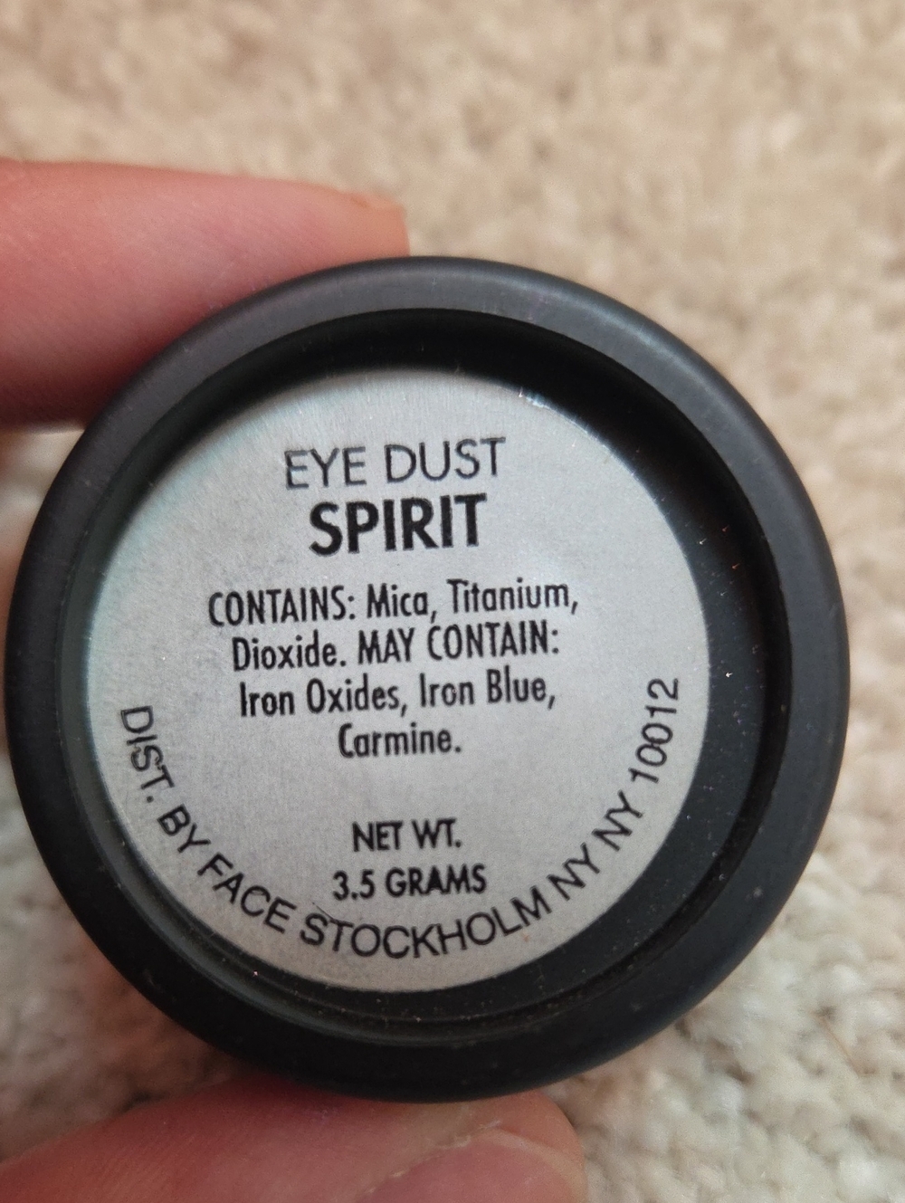 FACE stockholm Eye Dust - Picture 3 of 3